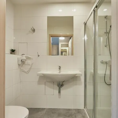 - Wyspianskiego 34e * Svinoústí